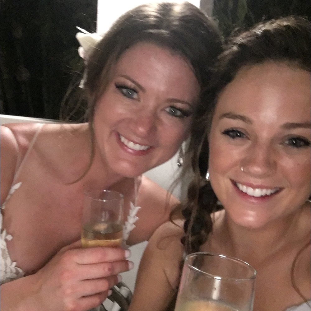 Meet your Posher, Genevieve